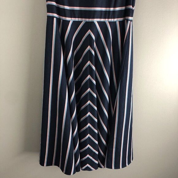 Eliza J Size 10 Striped Sleeveless Dress Tie Back Shoulders Nautical Boat Classy - Picture 3 of 16